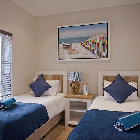 Umdloti Holiday Resort Apartments Luaran gambar