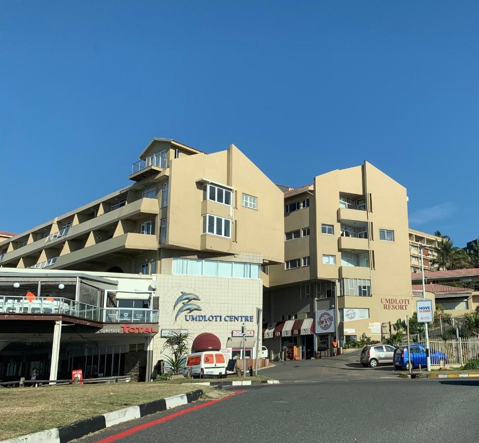 Umdloti Holiday Resort Apartments Luaran gambar